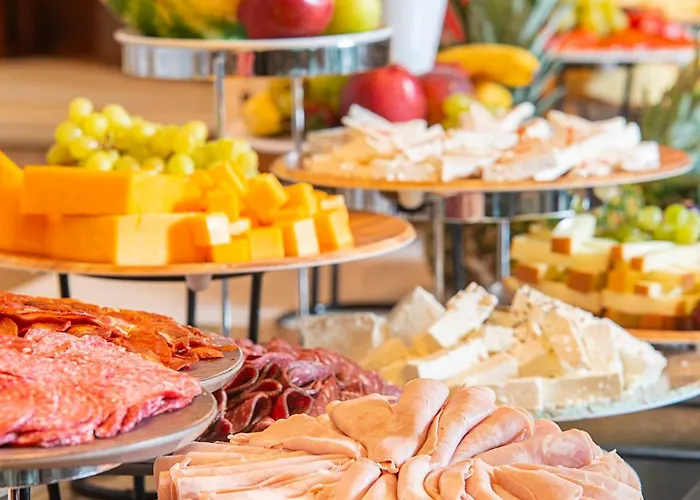 리조트 Melia Sunny 4*