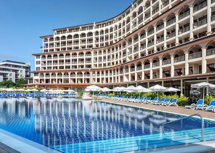 Semesteranläggning (resort) Melia Sunny 4*